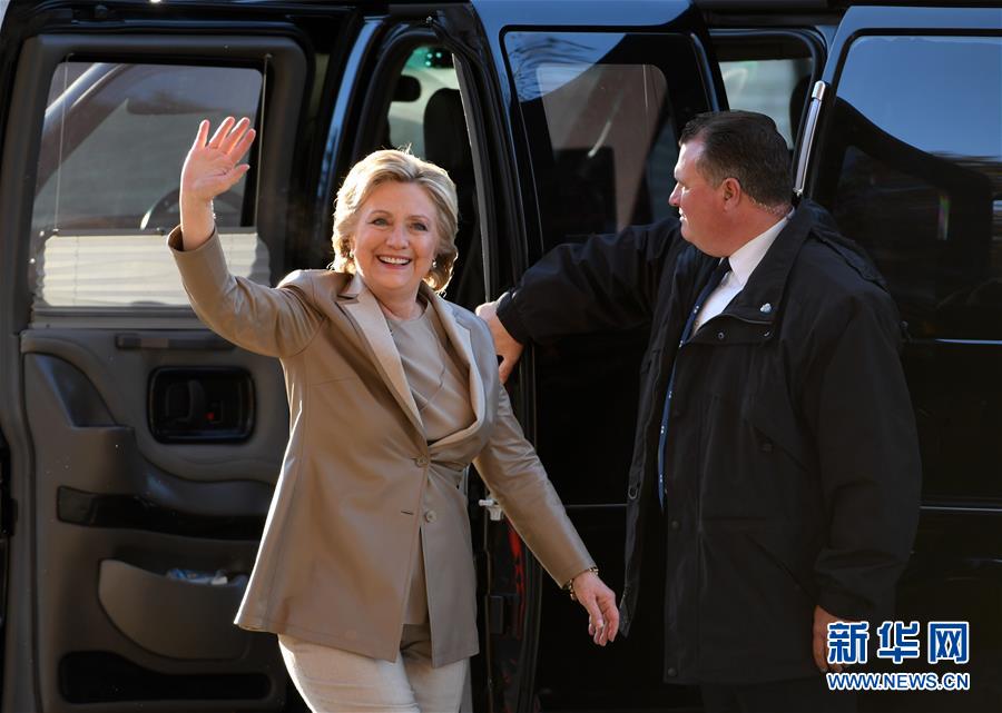 （国际）（2）希拉里&middot;克林顿参加美国大选投票