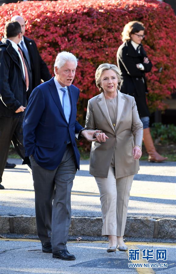 （XHDW）（1）希拉里&middot;克林顿参加美国大选投票