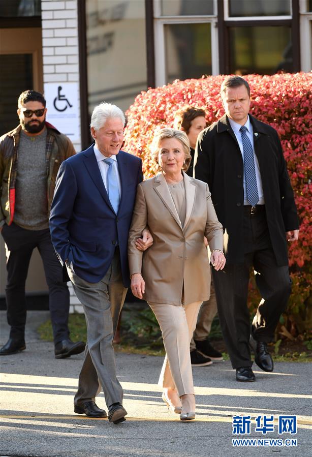 （XHDW）（2）希拉里&middot;克林顿参加美国大选投票