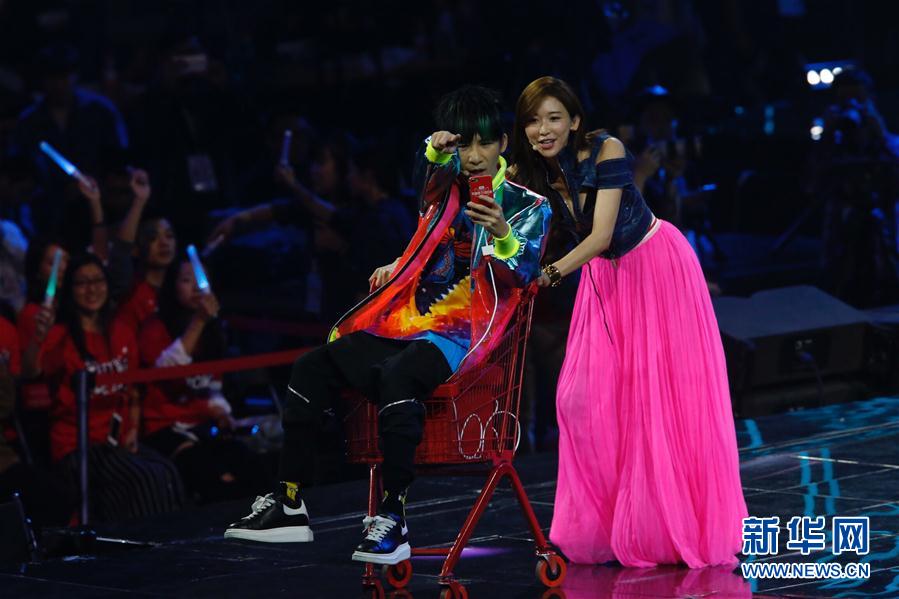 （晚报）（3）&ldquo;2016天猫双11全球狂欢夜&rdquo;晚会在深圳举行