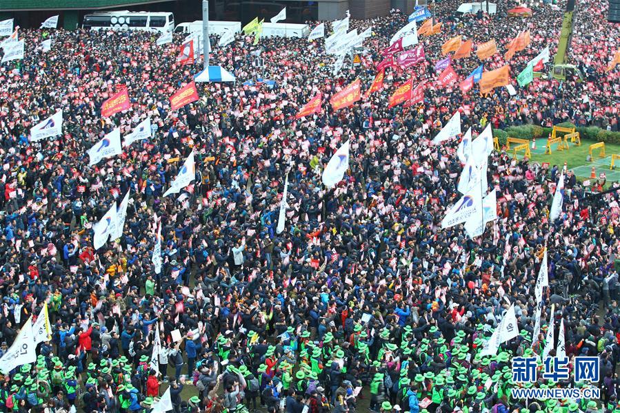 （XHDW）（8）韩国数十万民众集会要求朴槿惠下台