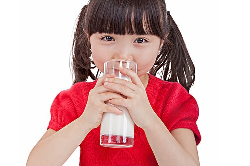 全脂牛奶排行榜_全球乳制品价格指数飙升,全脂奶粉需求强劲
