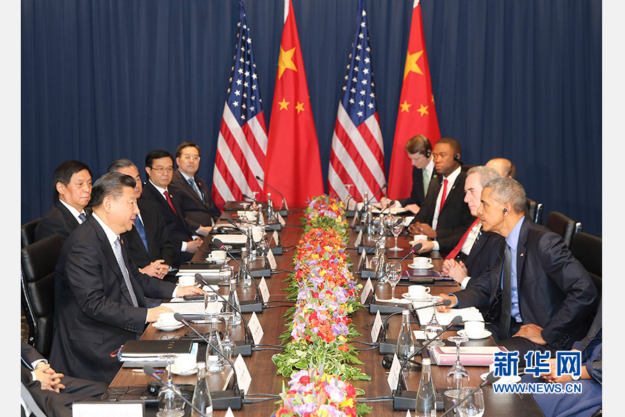 11月19日，国家主席习近平在利马会见美国总统奥巴马。 新华社记者丁林 摄