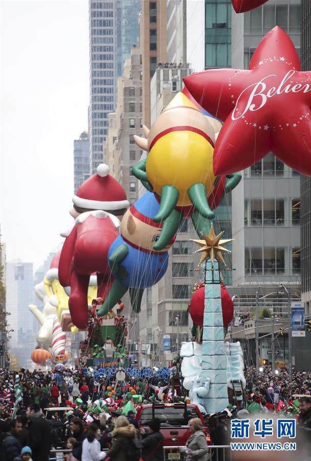 （国际）（9）纽约举行2016感恩节大游行