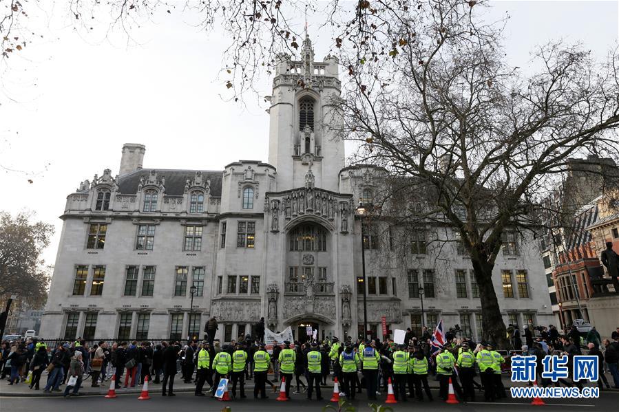 图为12月5日在英国伦敦拍摄的英国最高法院。