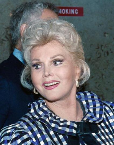 好莱坞女星莎莎&middot;嘉宝逝世享年99岁主演30多部电影