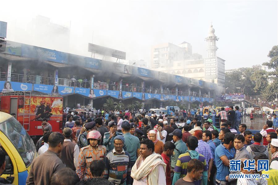 （国际）（2）孟加拉国首都一处市场发生火灾