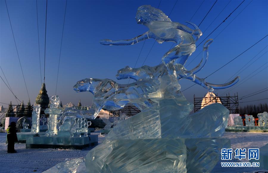 （社会）（4）国际组合冰雕比赛落幕