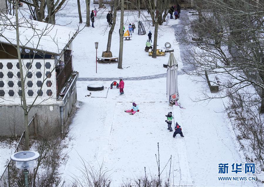 （国际）（1）雪后柏林
