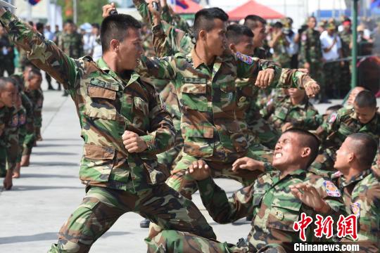 柬埔寨举办王家军运动会庆祝&ldquo;1&middot;7胜利日&rdquo;