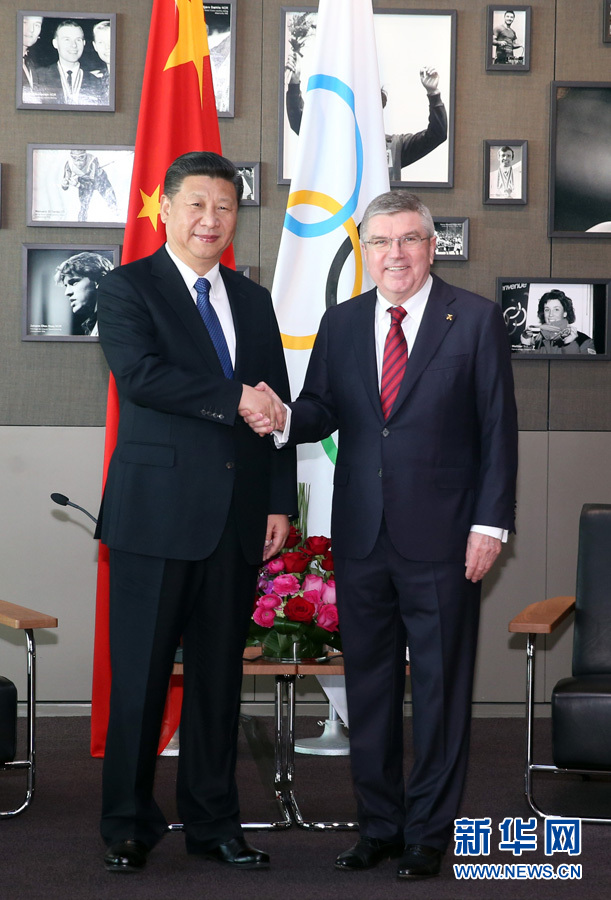 1月18日,国家主席习近平在瑞士洛桑国际奥林匹克博物馆会见国际奥林匹克委员会主席巴赫。 新华社记者 姚大伟 摄 1月18日,国家主席习近平在瑞士洛桑国际奥林匹克博物馆会见国际奥林匹克委员会主席巴赫。 新华社记者 姚大伟 摄