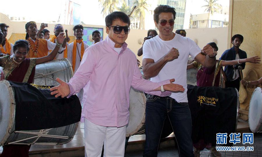 （XHDW）（2）成龙在孟买推广电影《功夫瑜伽》