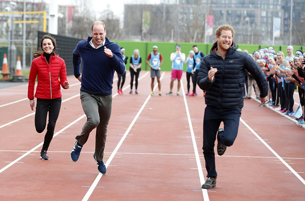 奔跑吧王室！威廉凯特夫妇和哈里王子为慈善赛跑
