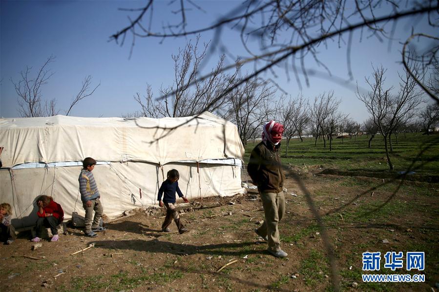 （外代一线）（3）难民营里的日子