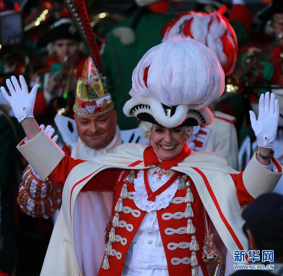 （国际）（6）科隆狂欢节街头狂欢活动拉开帷幕