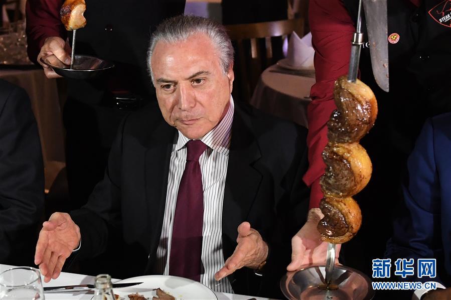 （外代一線）（4）巴西總統與進口巴西肉食的國家大使舉行會議 