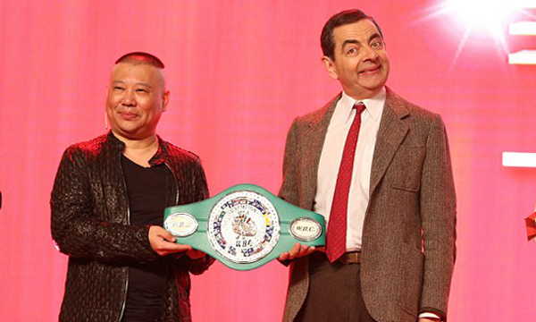 《欢乐喜剧人》首映礼郭德纲遭遇憨豆 中西喜剧大师对话