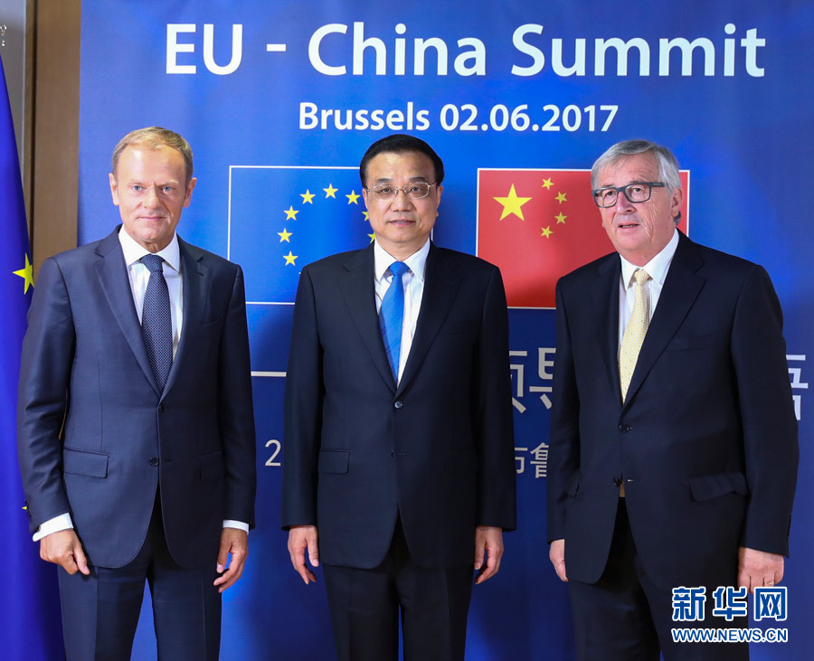 當地時間6月2日上午，國務院總理李克強在布魯塞爾歐洲理事會總部同歐洲理事會主席圖斯克、歐盟委員會主席容克共同主持第十九次中國－歐盟領導人會晤。新華社記者 謝環馳 攝