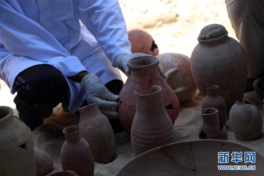 （新華視界）（6）埃及發現距今約3400年阿蒙神金匠墓