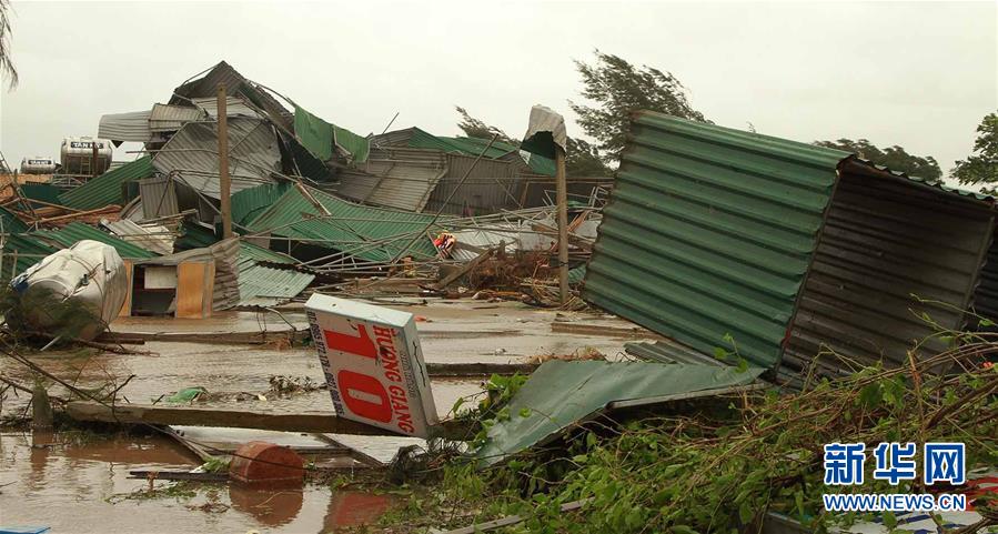 （国际）（8）台风“杜苏芮”登陆越南6人遇难