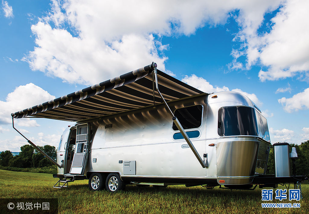 美国清风房车发布新款房车 浓浓欧式风情来场说走就走的旅行