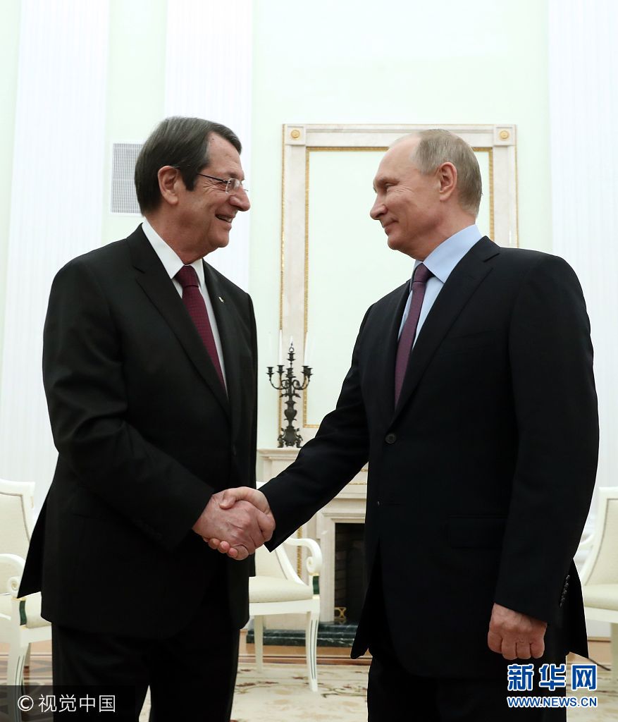 莫斯科：俄罗斯总统普京会见塞浦路斯总统阿纳斯塔夏季斯