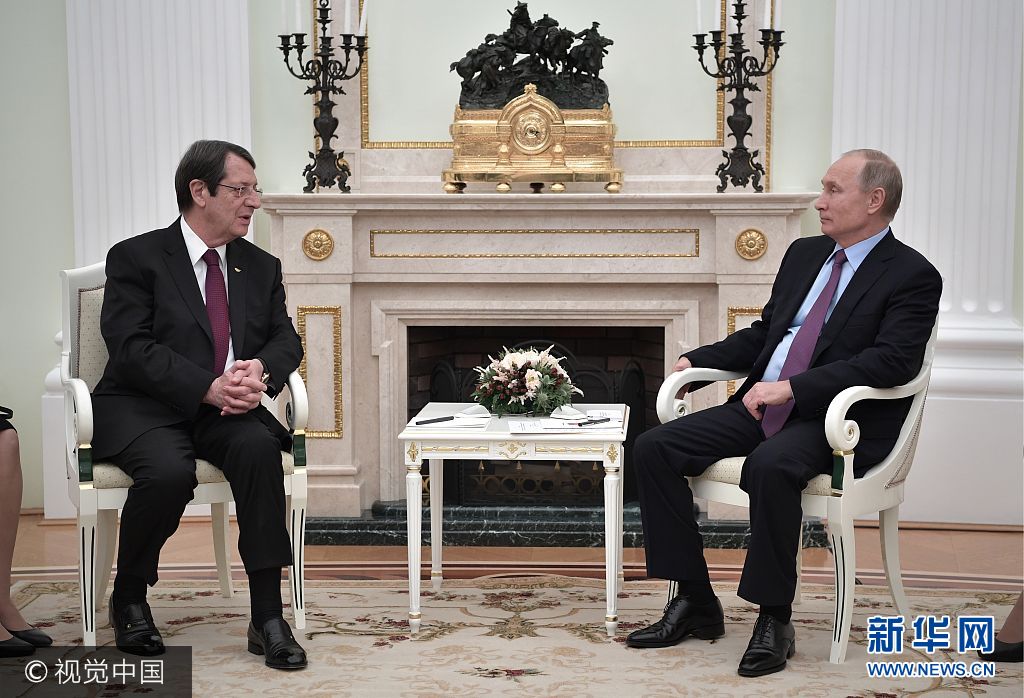 莫斯科：俄罗斯总统普京会见塞浦路斯总统阿纳斯塔夏季斯