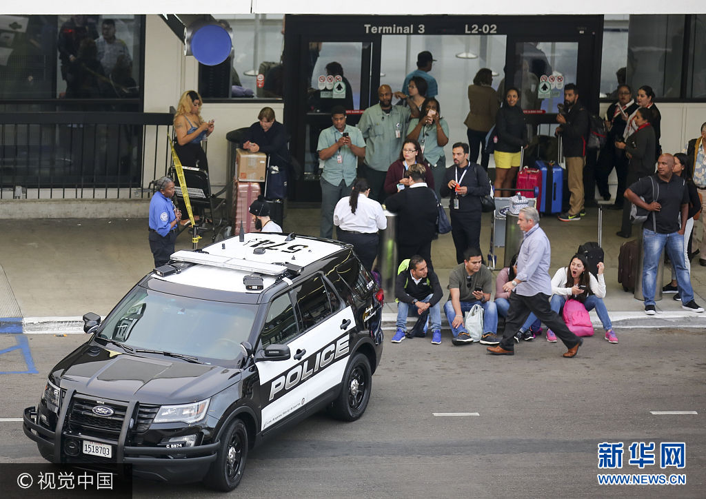 美國洛杉磯機場收到可疑行李 造成機場暫時關閉