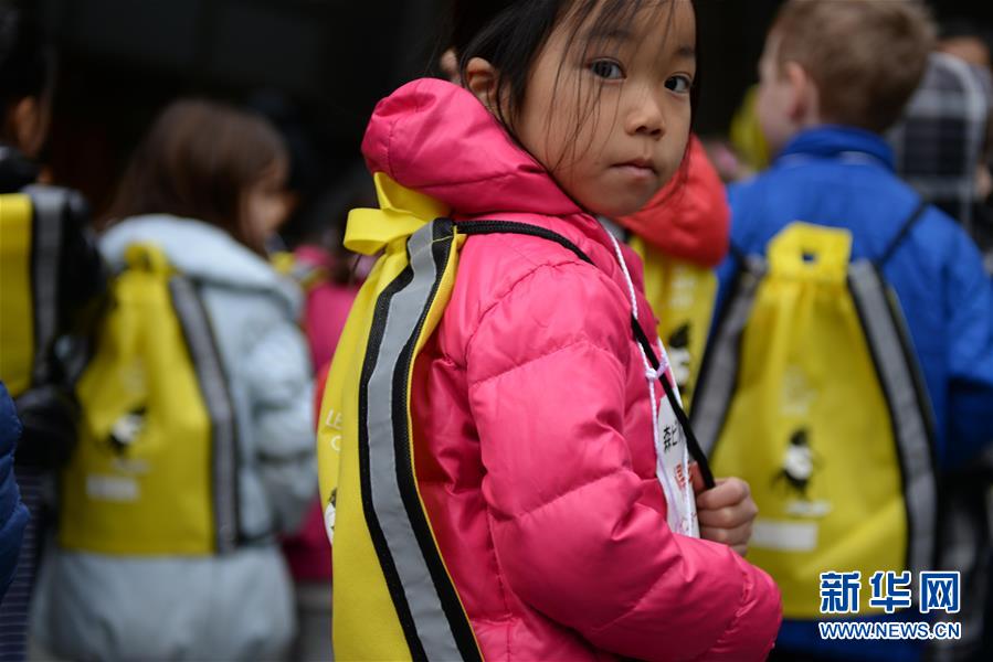 （国际&middot;图文互动）（6）通讯：祈祷，更演练&mdash;&mdash;日本各地纪念阪神大地震23周年