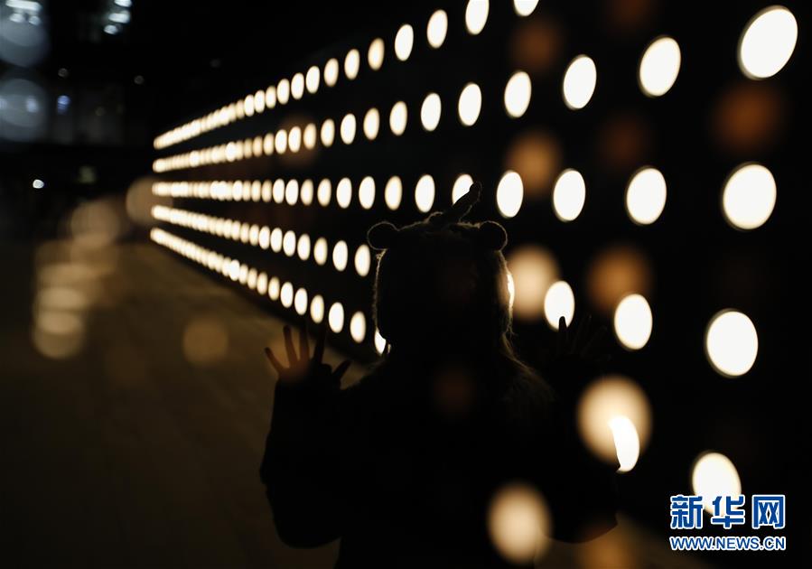 （国际）（1）灯光艺术扮靓伦敦街头