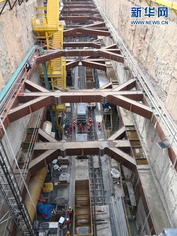 中企在以色列完成轻轨隧道盾构掘进