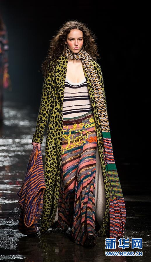 （国际）（7）米兰时装周：Missoni品牌发布秋冬男女装新品