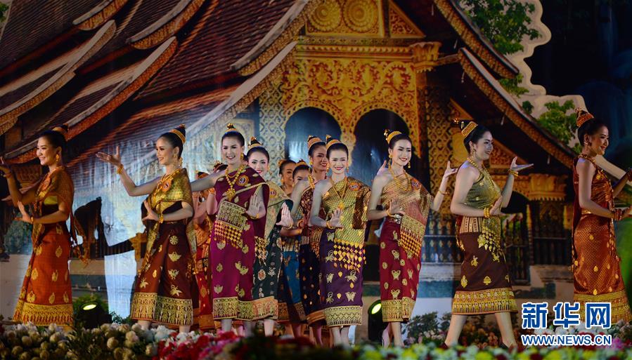 （国际）（1）老挝琅勃拉邦举行“2018宋干小姐”评选