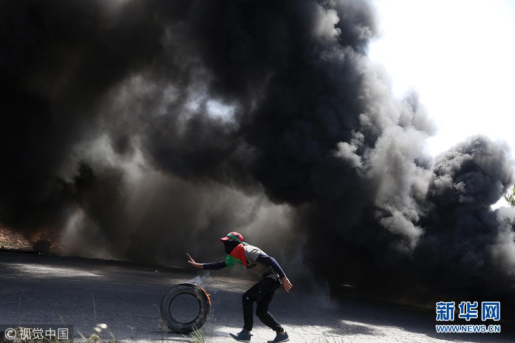 加沙回归大游行持续 大批巴勒斯坦民众受伤(