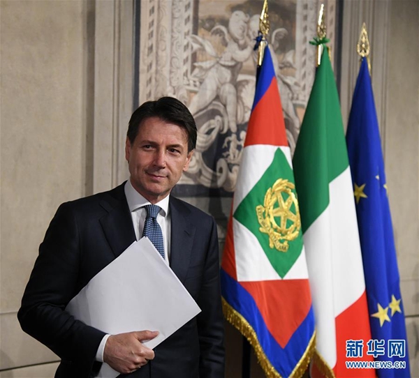 意大利总统任命朱塞佩·孔特为新政府总理