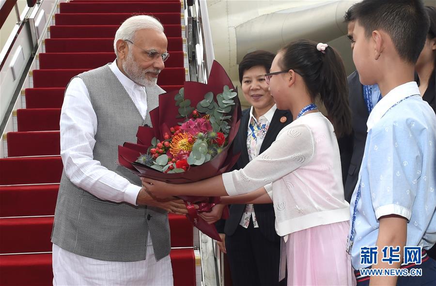 （上合青岛峰会&middot;XHDW）（2）印度总理莫迪抵达青岛
