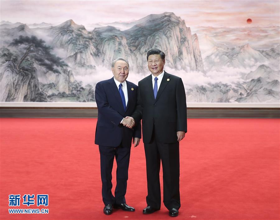 （上合青岛峰会&middot;XHDW）（6）习近平迎接出席上海合作组织成员国元首理事会第十八次会议的各国领导人