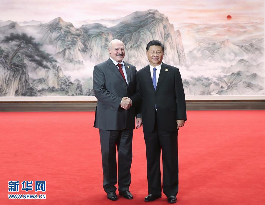 （上合青岛峰会&middot;XHDW）（11）习近平迎接出席上海合作组织成员国元首理事会第十八次会议的各国领导人