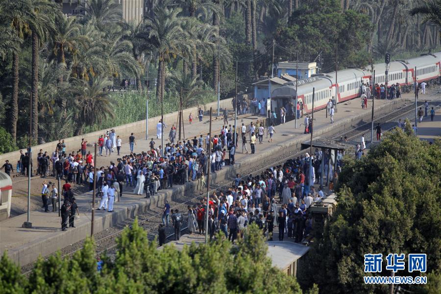 （国际）（8）埃及发生火车脱轨事故至少55人受伤