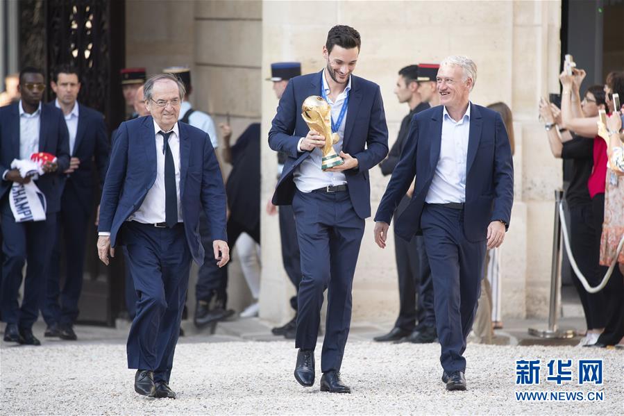 （世界杯）（3）足球——法國總統馬克龍迎接法國隊凱旋