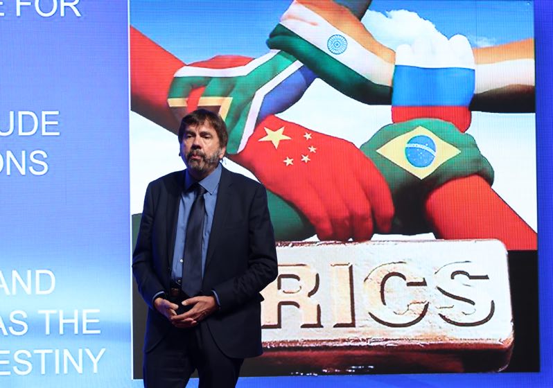 传播中国声音,中国日报社“新时代大讲堂”首次走向海外 中外嘉宾在南非纵论金砖合作与全球化