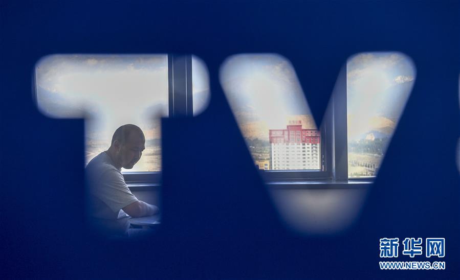 丝路创客合力打造跨国电商巴扎