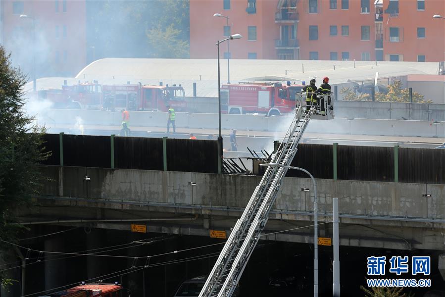 （国际）（2）意大利博洛尼亚发生油罐车爆炸 两人死亡数十人受伤