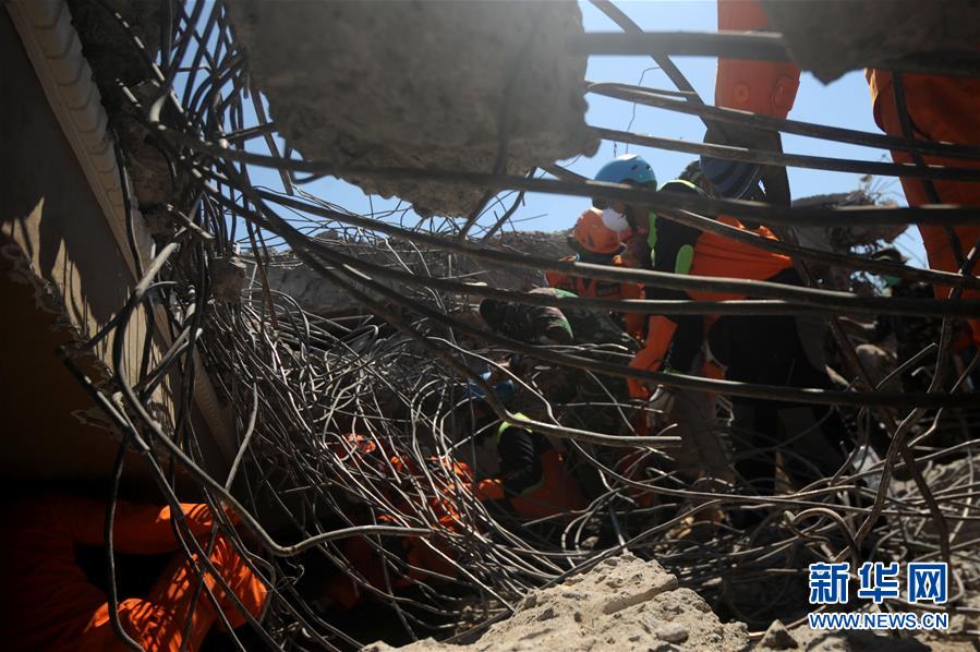 （国际）（15）印尼龙目岛地震死亡人数升至131人