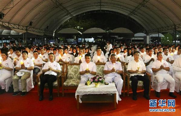 （国际）泰国普吉举行活动悼念“凤凰”号遇难中国游客
