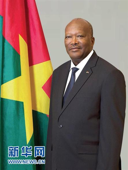 (时政)布基纳法索总统像