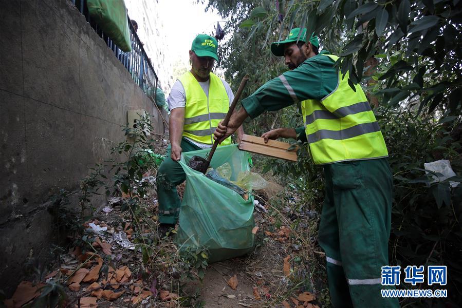 （XHDW）（2）阿尔及利亚开展城市清洁行动以减少霍乱传播途径