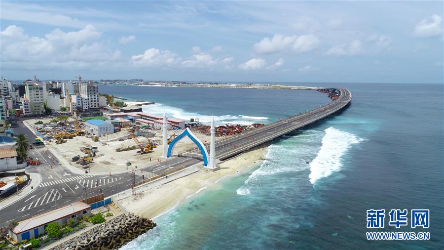 （国际）（1）中马友谊大桥正式开通