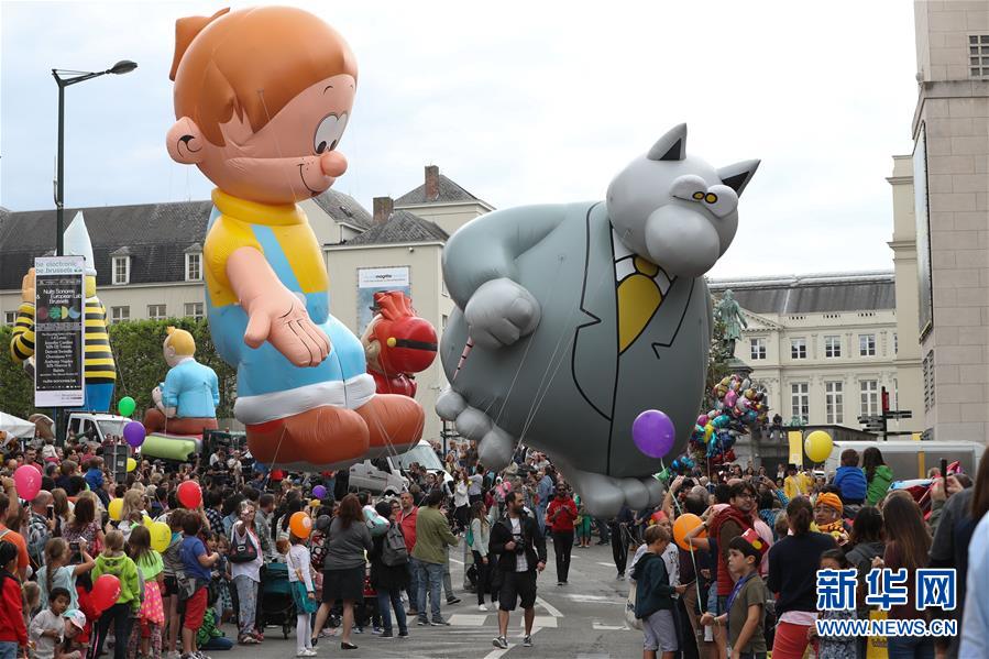 （国际）（6）比利时布鲁塞尔举行卡通气球大巡游
