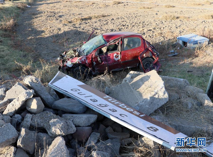 （国际）中国游客在土耳其遭遇车祸1死3伤